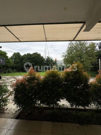 Dijual Tanah/Gedung Siap Pakai - Bekas Sekolah 2 Lantai Dijual Tanah/Gedung Siap Pakai - Bekas Sekolah 2 Lantai