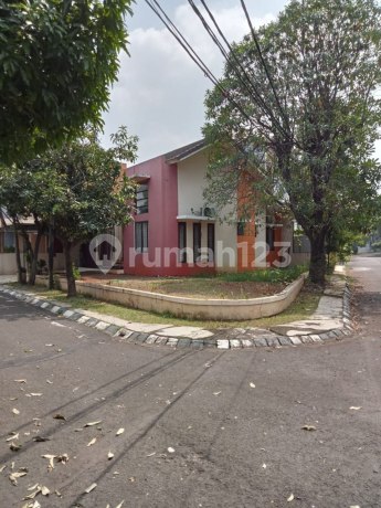 Dijual Rumah Nyaman di Hook Perumahan De Sanctuary Jatimakmur Pondok Gede