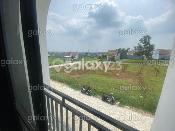 Rumah Baru 2 Lantai di Villa Bukit Tidar Spacio Malang