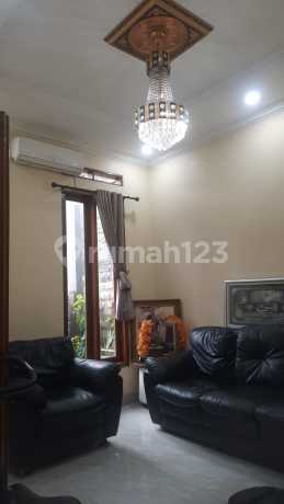 Dijual Murah Rumah 2 Lantai di Kunciran Mas Permai Dijual Murah Rumah 2 Lantai di Kunciran Mas Permai