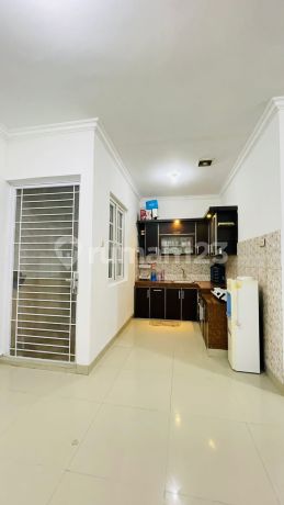 Dijual/Disewakan Rumah 2Lantai