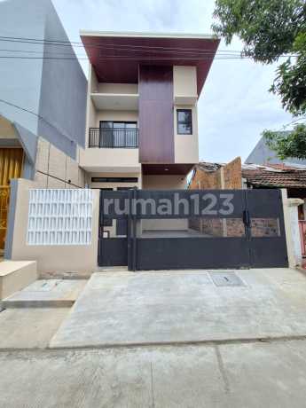 For Sale House in Villa Indah Permai Bekasi