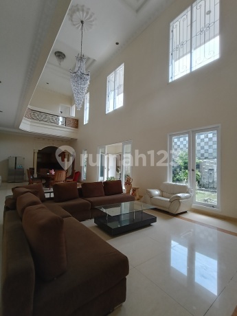 Rumah Mewah Terawat Siap Huni di Kompleks Eksklusif Villa Pinguin Bintaro. Rare Listing! Rumah Mewah Terawat Siap Huni di Kompleks Eksklusif Villa Pinguin Bintaro. Rare Listing!