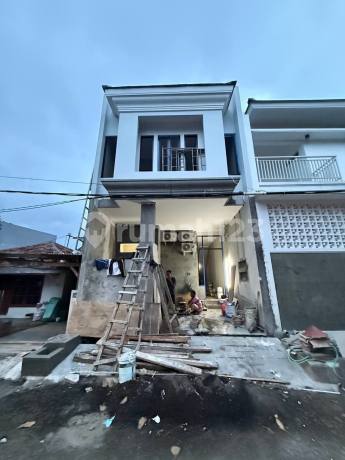 Income 10Jt/Bulan‼️Dijual Rumah Kos Rungkut Harapan, Full Furnish (Meja, Kursi, Lemari, Spring Bed) Income 10Jt/Bulan‼️Dijual Rumah Kos Rungkut Harapan, Full Furnish (Meja, Kursi, Lemari, Spring Bed)