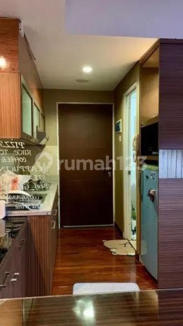 Apartemen Resort Cosmopolis Dekat Its, Shmsrs