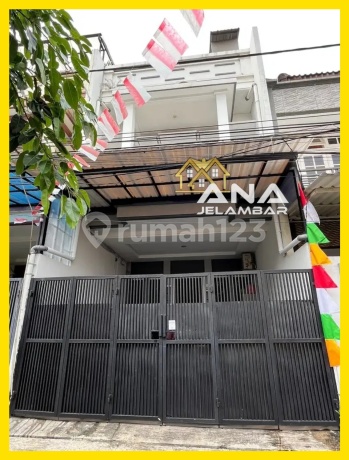 Ana Rumah Semifurnish 3Lt Luas 5X17m2 Nyaman di Tomang - * Good-Deal!!*