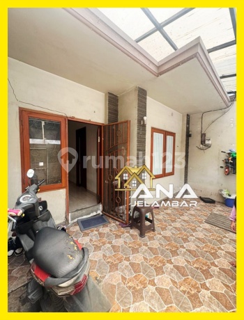 Ana Cheap House Spacious 8.5X15m Rp. 16 Million- An East Facing per m2 in Jelambar - *Good Deal!!*