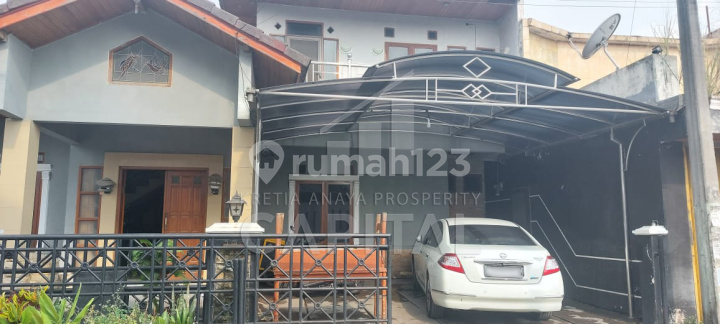 Hunian Nyaman untuk Kelurga Rumah 2 Lantai di Tki