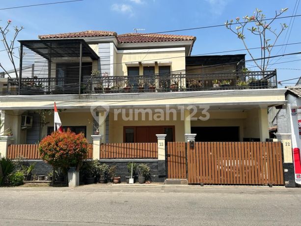 Dijual Rumah Mewah 2 Lantai Dijual Rumah Mewah 2 Lantai