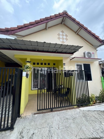 Dijual Segera Rumah Cantik dan Rapi di Duta Bumi