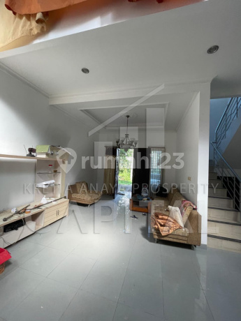 2.5-Storey House Ready to Occupy in Abadi Regency Complex, Sayap Setiabudi 2.5-Storey House Ready to Occupy in Abadi Regency Complex, Sayap Setiabudi