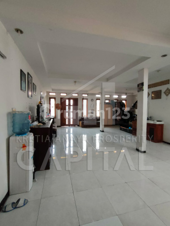 Rumah di Dian Permai Cocok untuk Usaha Rumah di Dian Permai Cocok untuk Usaha