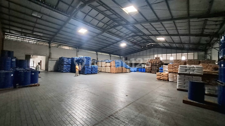 Dijual / Disewakan Ex Pabrik di Kawasan Industri Cimareme > Terdapat 5 Gudang Bersih Lengkap dengan Fasilitas & Keamanannya