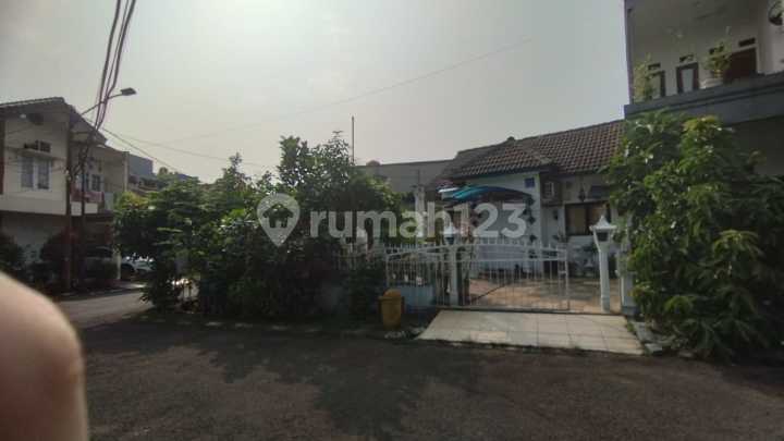 Rumah Murah Hook Dalam Cluster Graha Raya Tanah Luas Butuh Minim Renovasi