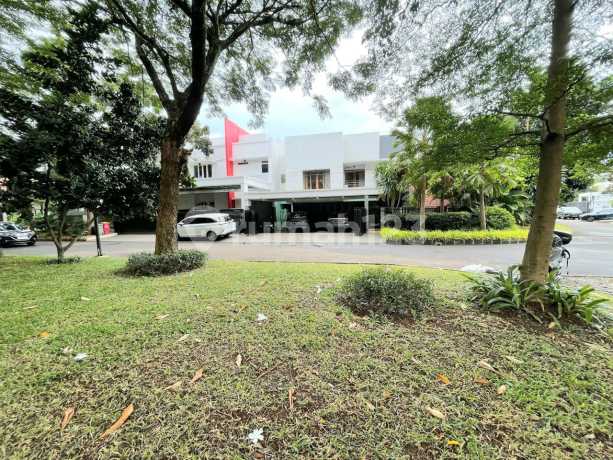 House For Sale Large Land Swimming Pool in Bintaro Sector 7