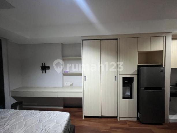 Unit Studio di Apartemen Springhill Terrace Residence, Kemayoran, Jakarta Pusat.