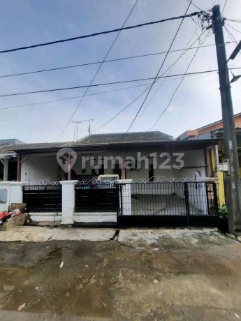 Dijual Cepat Rumah 1 Lantai di Kompleks Irigasi Danita Bekasi Timur Dijual Cepat Rumah 1 Lantai di Kompleks Irigasi Danita Bekasi Timur