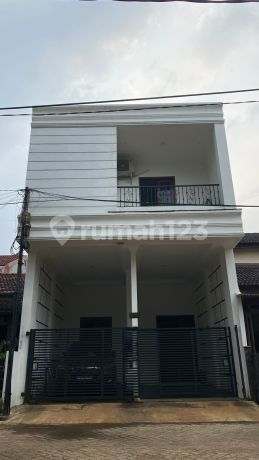 Rumah di Depok Strategis Rumah di Depok Strategis
