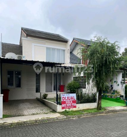 Dijual Cepat Rumah Siap Huni di De Botanica Cimahpar