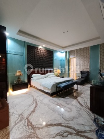Apartemen Paladian 3 Br Full Furnish Marmer Lantai Dasar di Kelapa Gading Jakarta Utara