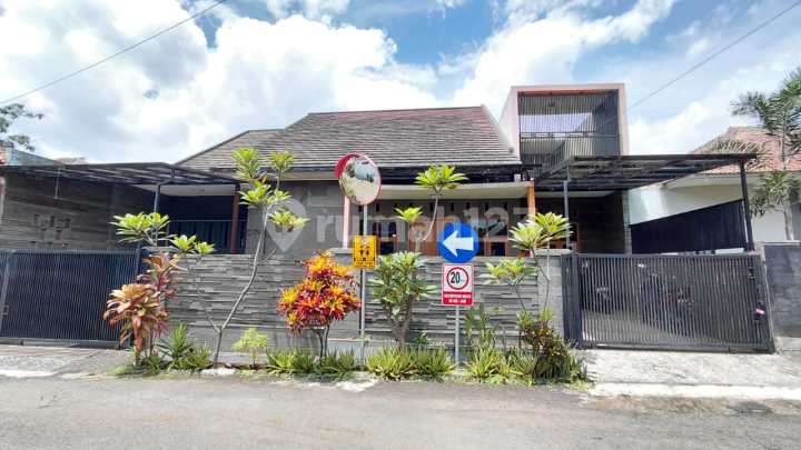 Rumah Terawat Komplek Jln Pesantren Cibabat Cimahi