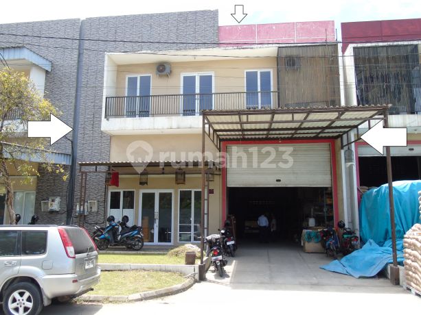 Gudang Strategis di Komplek Pergudangan Bizpoint Cikupa Gudang Strategis di Komplek Pergudangan Bizpoint Cikupa