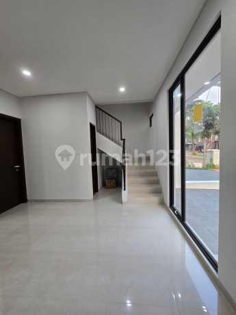 Rumah Kebayoran Harmoni , 2 Lantai, Siap Huni, Dekat Cbd Bintaro, Dekat Akses Tol, Dekat KRL