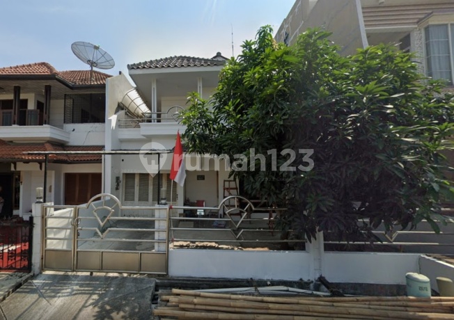 For Sale Nice House in Griya Inti Sentosa Housing - Sunter Agung, North Jakarta