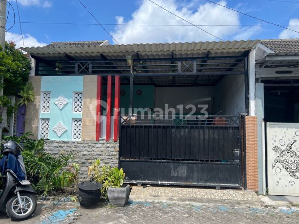 Di Jual Rumah,Di Perum Pondok Nirwana Anggaswangi Blok H No 18 Kel. : Anggaswangi Kec. : Sukodono Kab : Sidoarjo