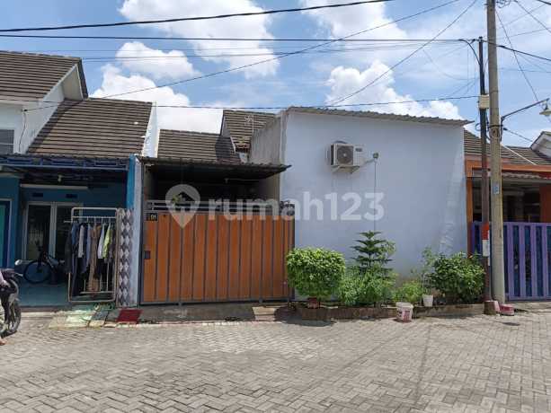 Di Jual Rumah,Di Perum Kemangsen Park Residence A-04 Desa Kemangsen Balongbendo Sidoarjo