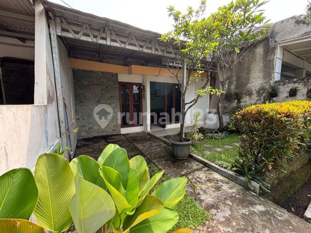 Rumah Strategis di Bumi Serpong Residence (Bsr), Pamulang 2, Tangerang Selatan, Banten Rumah Strategis di Bumi Serpong Residence (Bsr), Pamulang 2, Tangerang Selatan, Banten