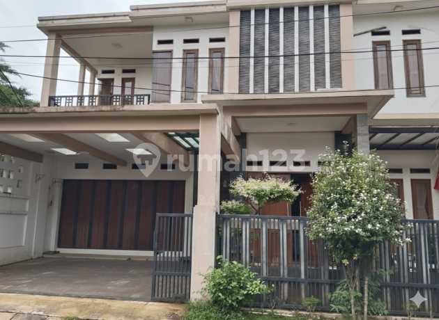 Rumah Mewah dan Strategis di Grand Serpong, Serua, Tangerang Selatan Rumah Mewah dan Strategis di Grand Serpong, Serua, Tangerang Selatan