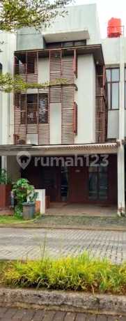 Strategis, Siap Huni Rumah di Cluster Whelford, Greenwich, BSD City, Tangerang, Banten Strategis, Siap Huni Rumah di Cluster Whelford, Greenwich, BSD City, Tangerang, Banten