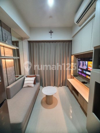 Dijual: 3Br Hoek Apartemen Green Sedayu - Tipe Terbesar & Full Furnished! #Chry006 Dijual: 3Br Hoek Apartemen Green Sedayu - Tipe Terbesar & Full Furnished! #Chry006