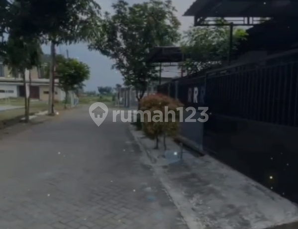 Dijual Rumah di Perumahan The Graha Krian, Sidoarjo Dijual Rumah di Perumahan The Graha Krian, Sidoarjo