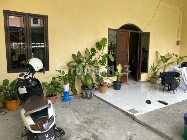 Wage Indah Cottage House SHM 3BR Land Area 136 sqm Ready to Move In 1M Negotiable