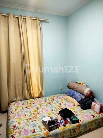 Beautiful House for Sale!! Strategic Location in Taman Jaya Poris