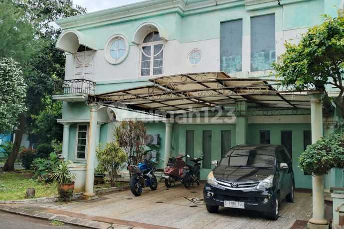 Dijual Rmh Hoek Gading Rivera