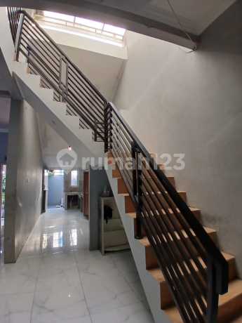 Rumah Murah 2 Lantai Area Cinunuk Komplek Bumi Orange