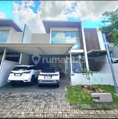 Rumah 2 Lantai Dian Istana