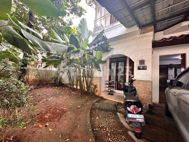 Rumah Luas Tanah 200 SHM Graha Cinere, 1,5 Tol Desari, Cinere- A Rumah Luas Tanah 200 SHM Graha Cinere, 1,5 Tol Desari, Cinere- A