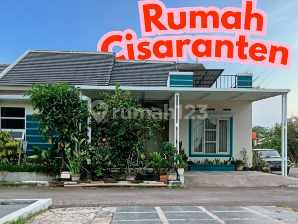 House, SHM Cisaranten Arcamanik Corner Position, Bandung City