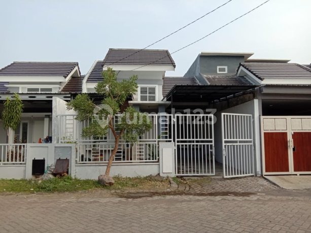 For Sale Taman Anggun Sejahtera 4 House Near Gor Deltasidoarjo For Sale Taman Anggun Sejahtera 4 House Near Gor Deltasidoarjo