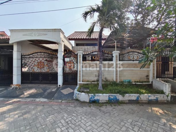 Dijual Murah Rumah Mewah Komplek Perumahan Dian Istana Surabaya
