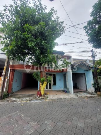 (2906)Dijual Murah Lelang Resmi Rumah 2 Lantai Kebraon Indah Permai Surabaya Selatan (2906)Dijual Murah Lelang Resmi Rumah 2 Lantai Kebraon Indah Permai Surabaya Selatan