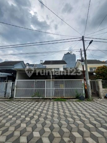 Lelang Rumah Perum Royal Paka Residence Gunung Anyar Surabaya