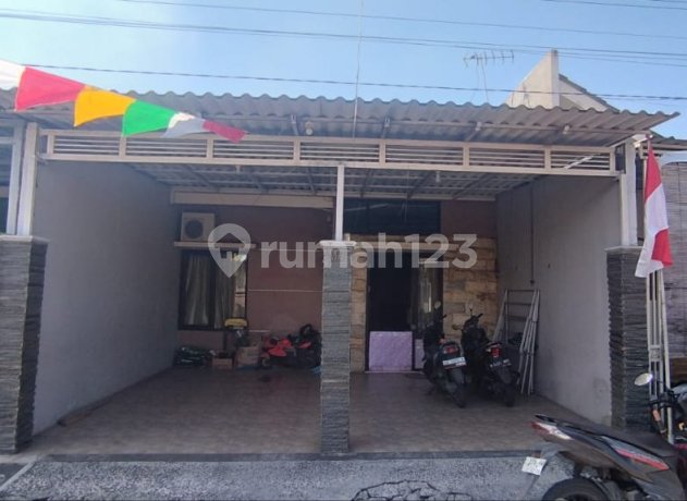 For Sale by Auction: Jade Sidorejo House, Krian, Sidoarjo For Sale by Auction: Jade Sidorejo House, Krian, Sidoarjo