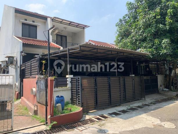 Dijual Cepat Rumah 2 Lantai Nyaman di Palemsemi Karawaci Tangerang