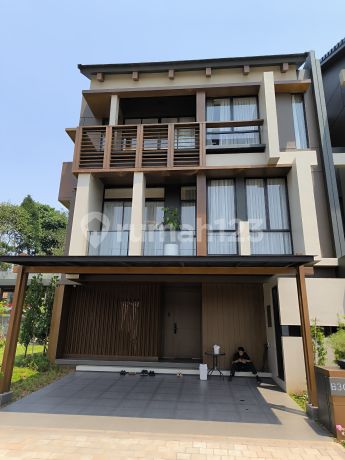 Dijual Rumah Paling Unikk Hiera BSD (3 Lantai)