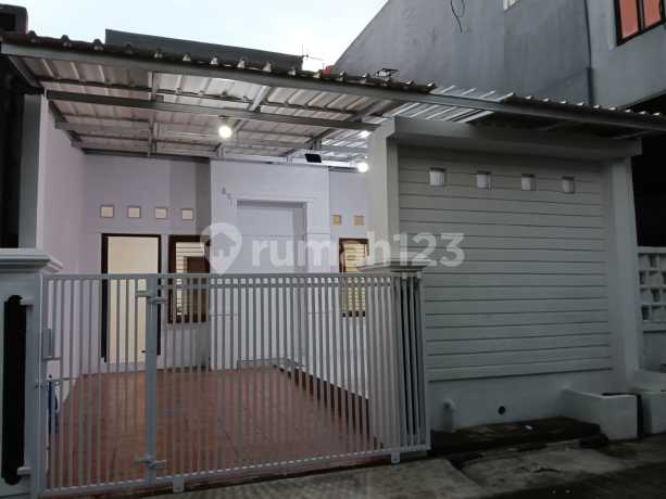 Neat and Ready-to-Occupy Residence, Already Renovated in Limus Pratama Neat and Ready-to-Occupy Residence, Already Renovated in Limus Pratama